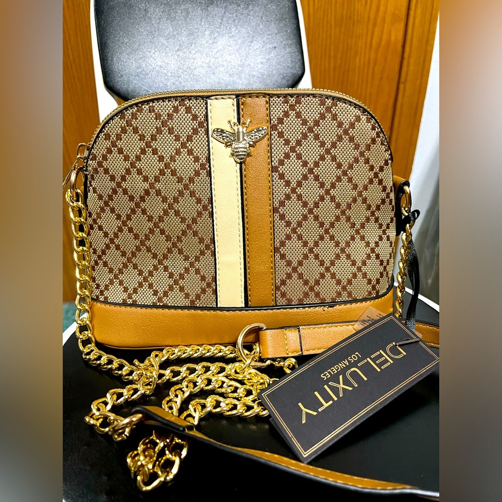 Bumblebee fashion bag